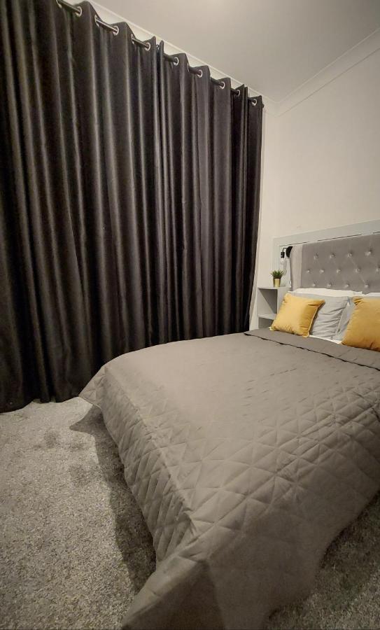 Apartmán Modern & Bright, G/F, 1Br Apt. Real Hidden Gem Hamilton Exteriér fotografie
